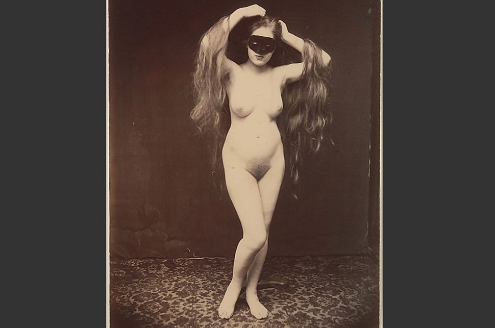 Mujer desnuda con máscara, autor desconocido (1870)