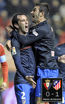 Godín y Courtois ponen al Atlético de Madrid a 2 puntos de la Liga de Campeones