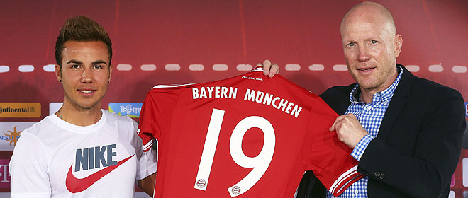 Mario Götze se estrena en el Bayern de Múnich causando un conflicto entre Adidas y Nike
