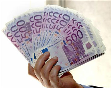 Tres millones de billetes de 500 euros han 'desaparecido' desde el pinchazo inmobiliario