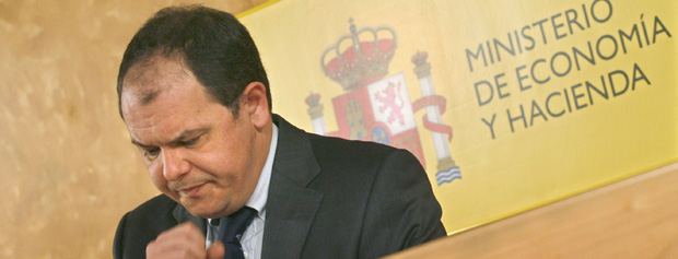 Zapatero duda entre el 'político' Granado y el 'técnico' Vegara para relevar a Solbes
