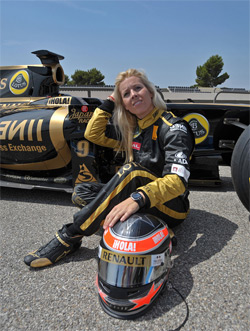 María de Villota será piloto de Lotus: "Sólo falta la firma"