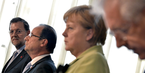 Merkel 'acepta' el crecimiento pero rechaza la inyección directa a la banca