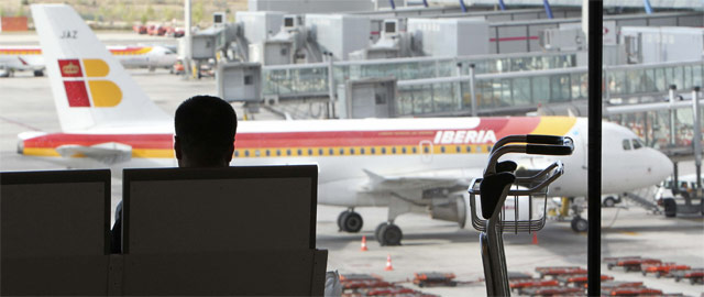 ¿Es seguro volar? Cinco aterrizajes de emergencia en Barajas y El Prat en una semana