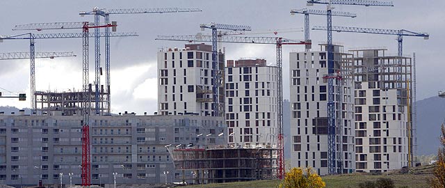 Los extranjeros tendrán permiso de residencia si compran viviendas de más de 500.000 euros