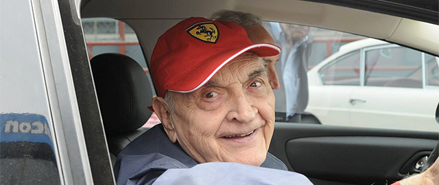 Muere José Froilán González, el primer piloto ganador de un gran premio con Ferrari