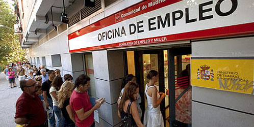 La puntilla para España: otra recesión dinamitará el maltrecho mercado laboral