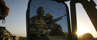http://www.elconfidencial.com/mundo/2011/11/06/muere-un-soldado-espanol-en-un-ataque-taliban-en-afganistan-87267