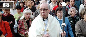 <center>"Habemus Papam Franciscum", iberoamericano y jesuita</center>