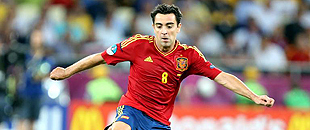 Xavi se reserva para ayudar a España a ser primera de grupo