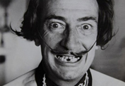 Dalí según<br>Salvador Dalí<center>