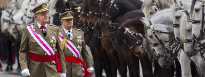 El Rey renuncia al Fortuna, pero gasta 400.000 euros en flores y caballos