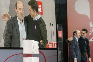 Los partidarios de adelantar las primarias en el PSOE se escudan en el 'sorpasso' de IU