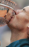 Nadal derrota a Ferrer en la final de Roland Garros <br>y ya es el Rey de Reyes