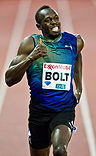 Bolt olvida su derrota ante Gatlin con un triunfo en los 200 de la Diamond