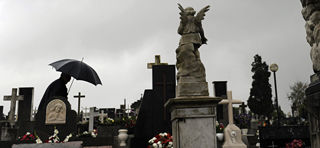 Morirse en España: de los 690€ por  tumba en Madrid a 113€ en Toledo
