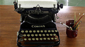 El Kremlin recupera la máquina de escribir para su inteligencia