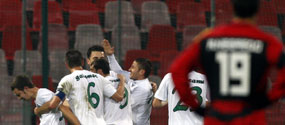 Un gol en propia meta impide al Sevilla ser primero de grupo