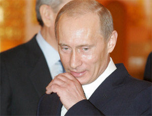 Putin fusiona las redes de oleoductos y crea un monopolio en Rusia