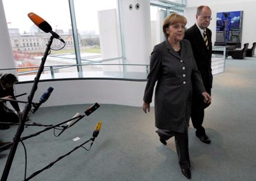 Alemania sigue los pasos de Irlanda y Grecia blindando los ahorros con garantía estatal