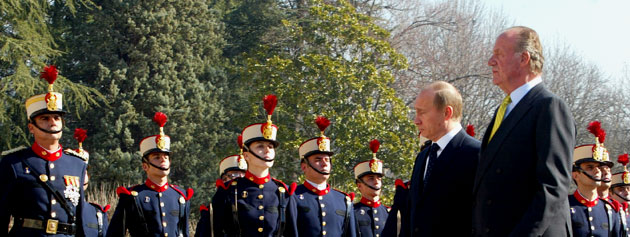 Zarzuela reconoce la participación del Rey Juan Carlos en la 'Operación Lukoil'
