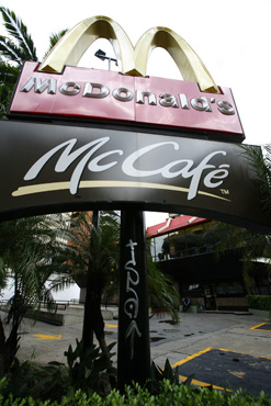 McDonald's aprovecha la crisis econmica y factura en Espaa un 6,6% ms en 2008