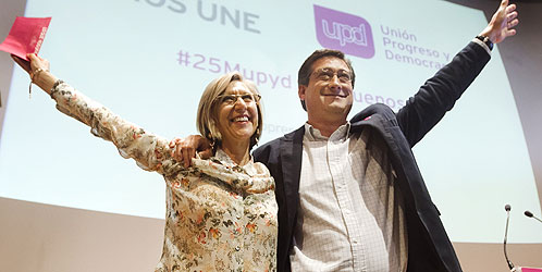 Rosa Díez y el líder de UPyD en Asturias, Ignacio Prendes (Efe)