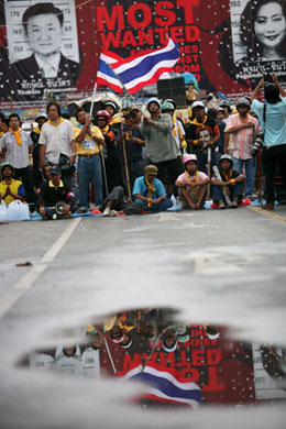 Las revueltas de Tailandia marcan el fichaje de Robinho