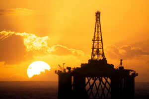 El crudo supera los 125 dlares mientras la OPEP niega su escasez