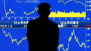 Desmadre en Asia: el Nikkei se dispara un 14% y recupera los 9.400 puntos